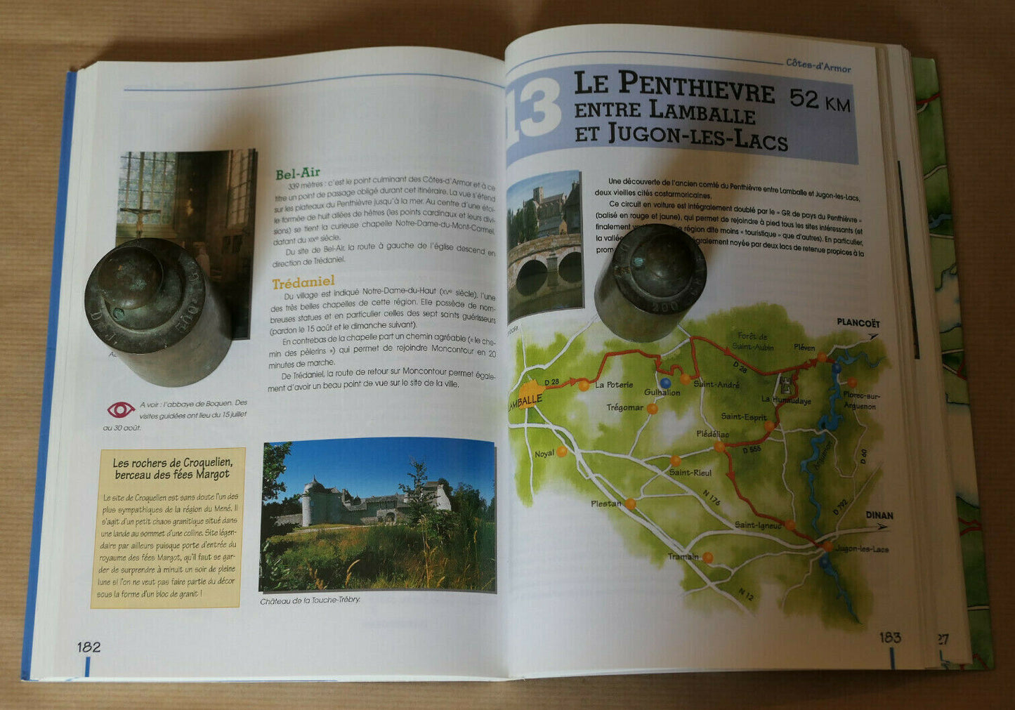 LES PLUS BEAUX ITINERAIRES DE DECOUVERTE DE LA BRETAGNE RANDONNEES CIRCUITS 2002