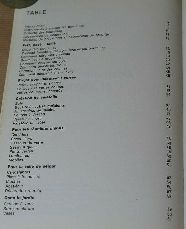 DECOUPER BOUTEILLES ET VERRES PERDUS / DESSAIN ET TOLRA 1976 / LOISIRS CREATIFS