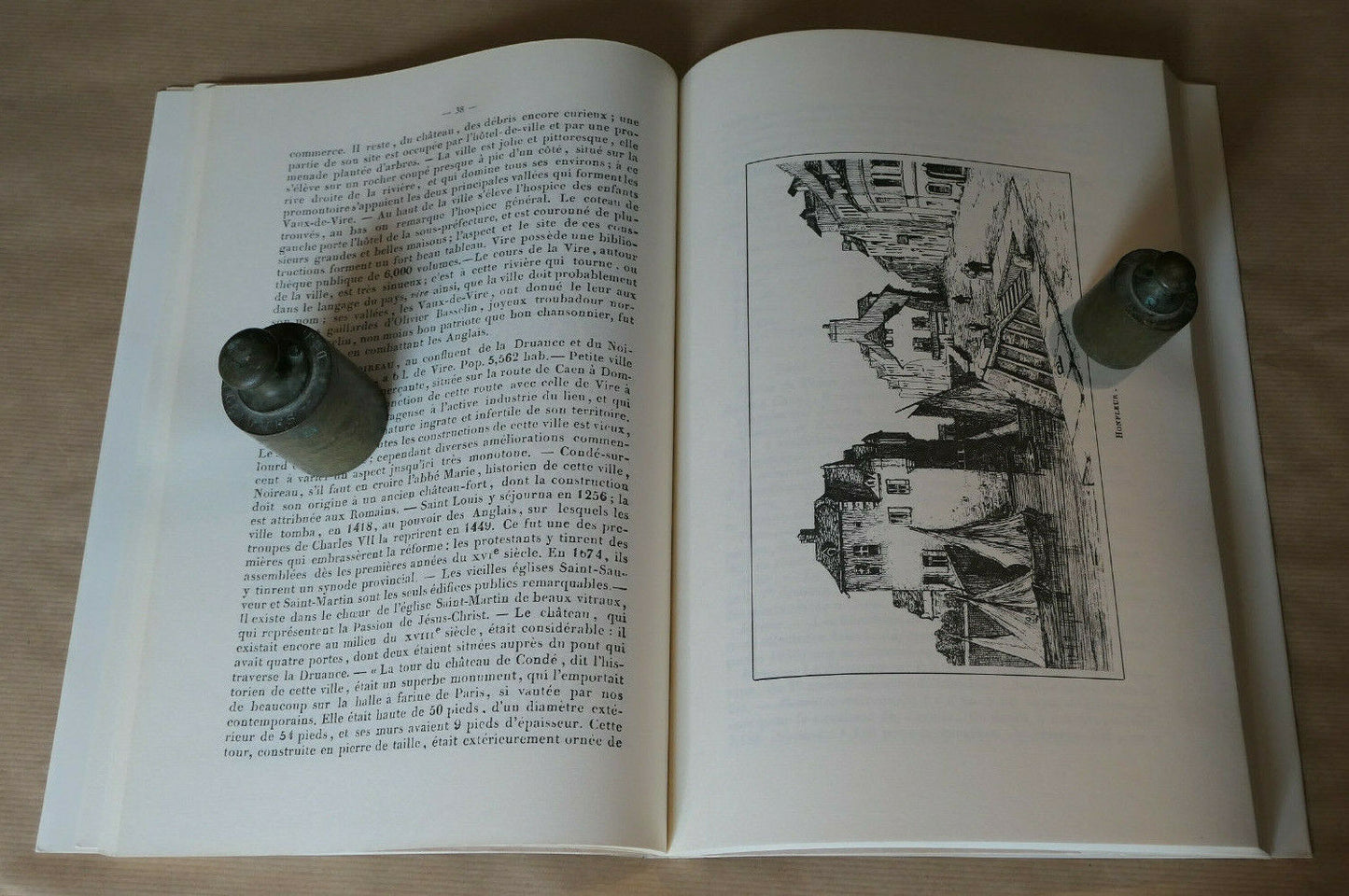 LE CALVADOS ABEL HUGO JULES VERNE ADOLPHE JOANNE / LES EDITIONS DU BASTION 1990