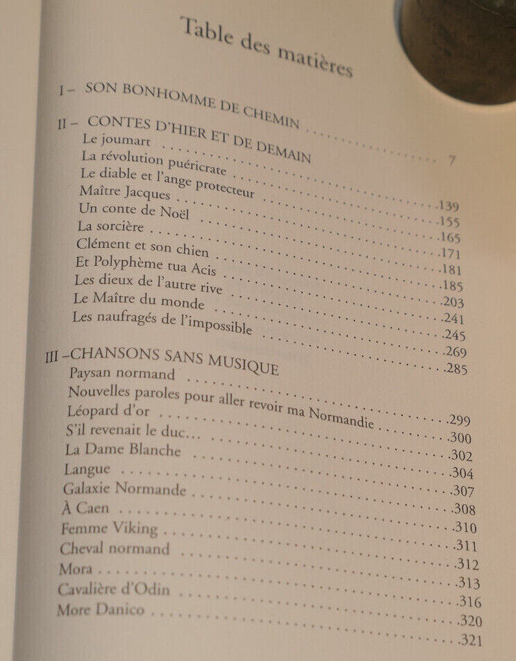 SON BONHOMME DE CHEMIN / CHRONIQUES DU BOCAGE NORMAND / LEPREVOST NORMANDIE 2005