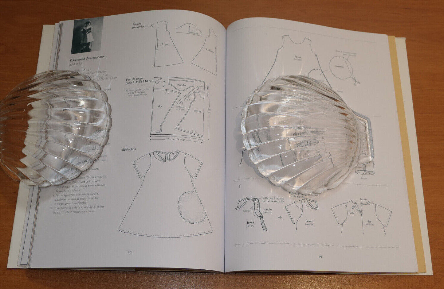 FIBRES NATURELLES POUR JOLIES DEMOISELLES / UONCA / LES EDITIONS DE SAXE 2011