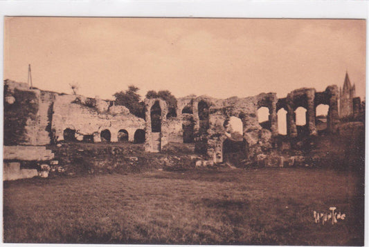 OLD POSTCARD CPA SAINTES ROMAN AMPHITHEATRE THE PODIUM 