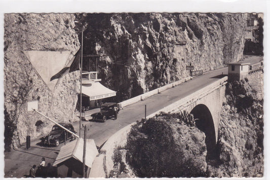 CPSM POSTCARD FRANCO-ITALIAN BORDER SAINT-LOUIS BRIDGE 