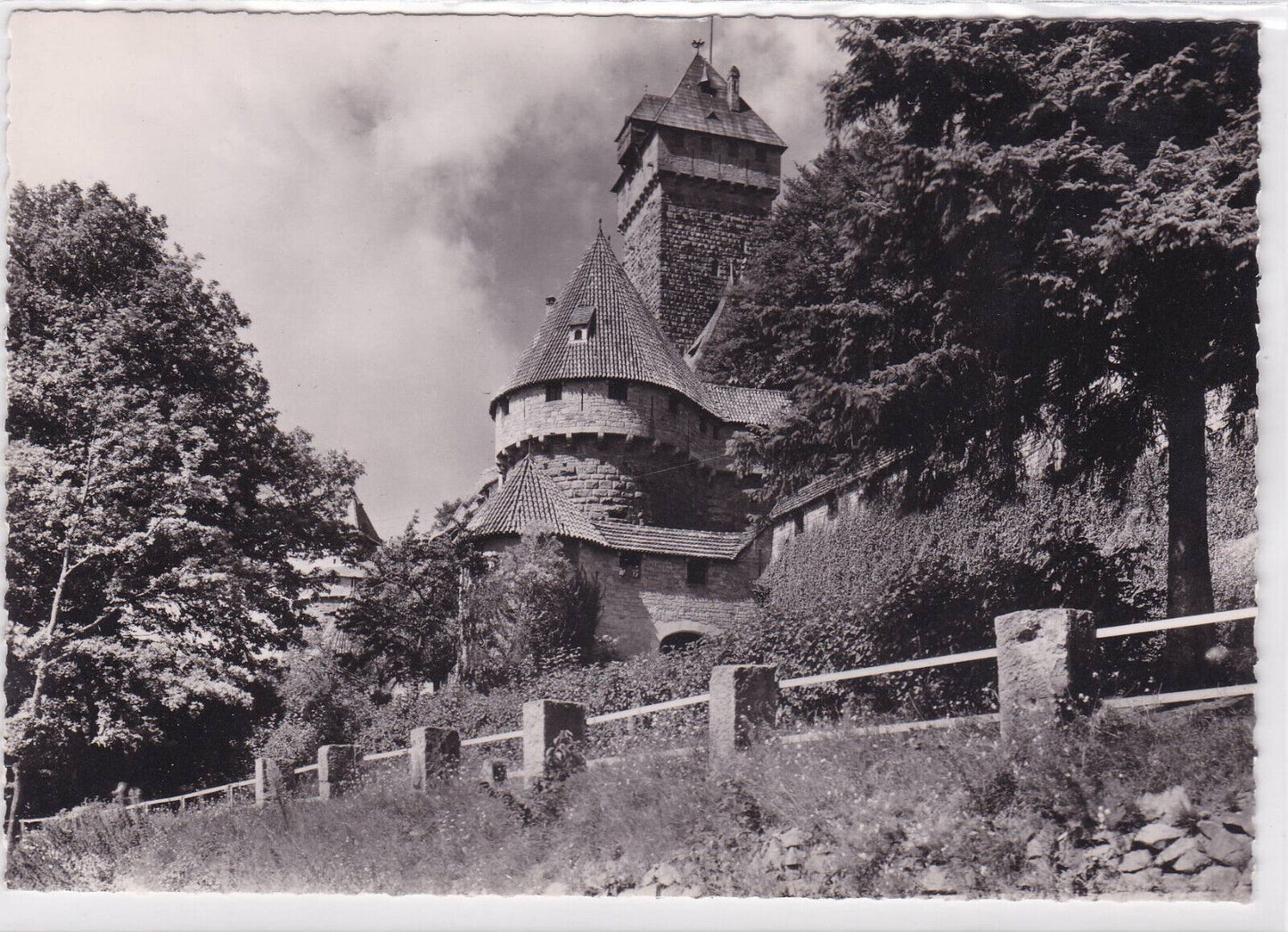 POSTCARD CPSM ALSACE LE HAUT KOENIGSBOURG THE KEEP AND THE SOUTH ENTRANCE 
