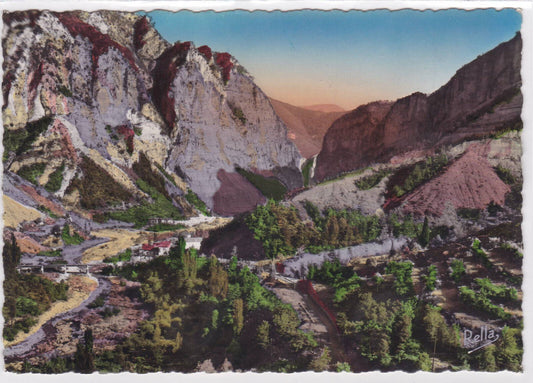 CARTE POSTALE CPSM ENTREE DES GORGES INFERIEURES DU CIANS ROUTE DE TOUET-SUR-VAR