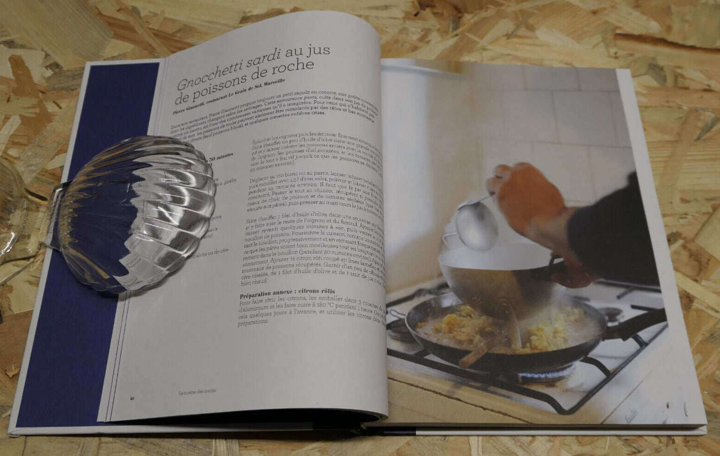 LA CUISINE DES MARINS / VOYAGE A BORD DES BATEAUX RECETTES DE RETOUR DE PECHE