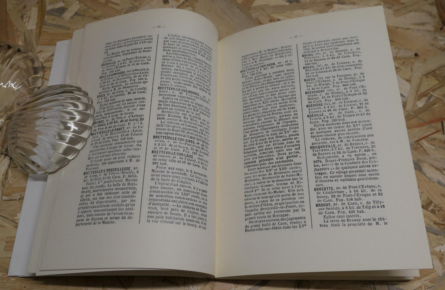 DICTIONNAIRE ALPHABETIQUE TOPOGRAPHIQUE ARCHEOLOGIQUE ET HISTORIQUE DU CALVADOS
