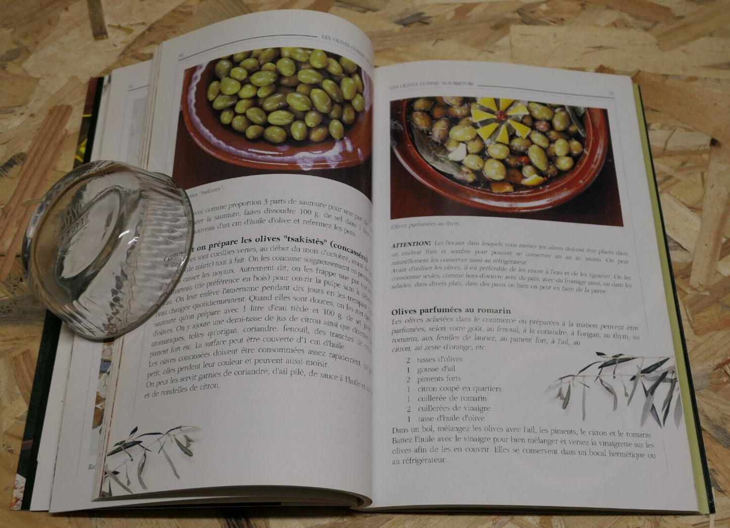 LA CIVILISATION DE L'OLIVIER HUILE D'OLIVE / 150 RECETTES SANTE CUISINE GRECQUE