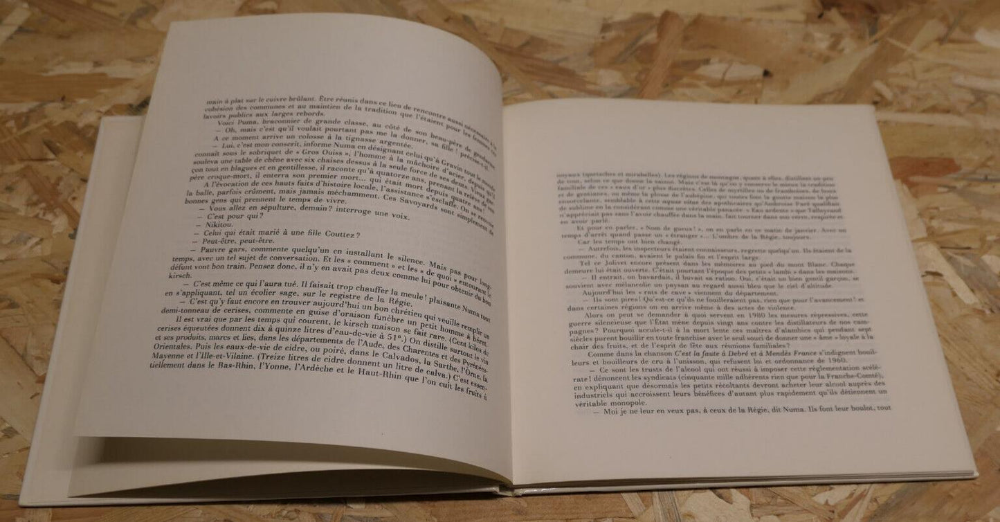 BOUILLEURS DE CRU / THEODORE VOGEL / ALCOOL TRADITION HISTOIRE PHOTOS / 1980