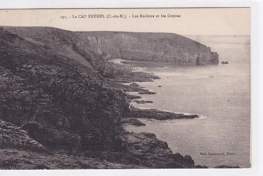 Carte Postale Ancienne CPA 22 - Le Cap Fréhel - Les Rochers Et Les Grottes