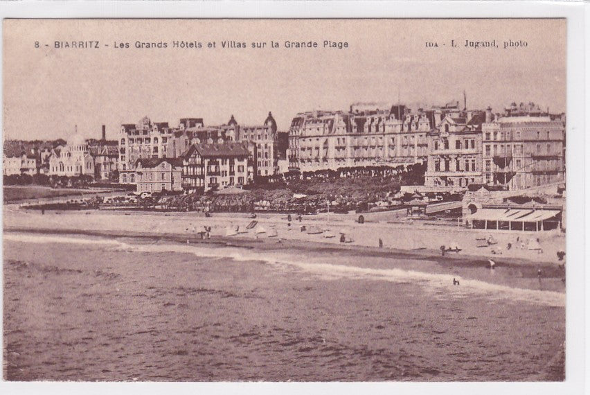 Carte Postale Ancienne CPA 64 - Biarritz - Les Grands Hôtels Et Villas Sur La Grande Plage