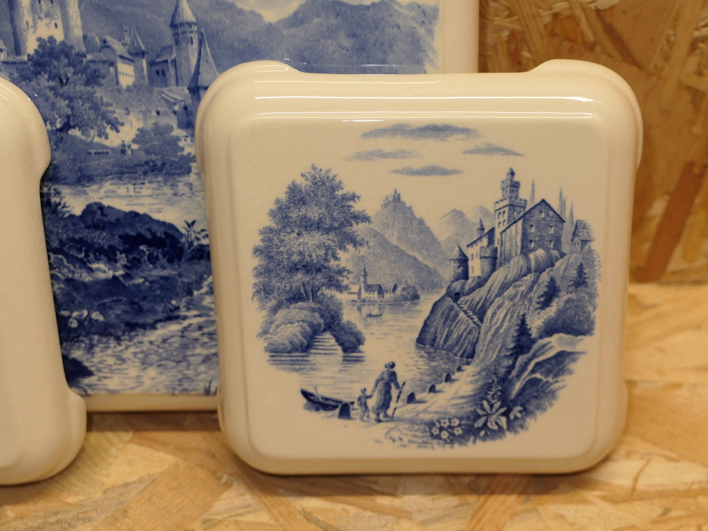 Ensemble Vintage Dessous De Plat & Reposes Bouteilles Villeroy & Boch Mettlach