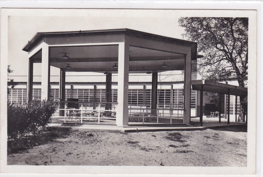 Carte Postale Ancienne CPA Suresnes - École De Plein Air Permanente Le Solarium