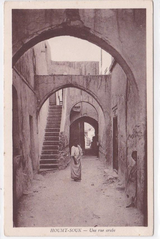 Carte Postale Ancienne CPA Afrique - Tunisie - Djerba Houmt-Souk - Une Rue Arabe