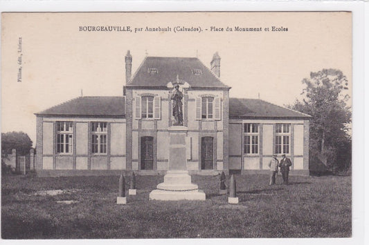 Carte Postale CPA 14 Bourgeauville Par Annebault - Place Du Monument Et Écoles
