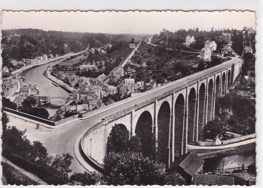 Carte Postale CPSM 22 Dinan - Le Viaduc Et Vue Générale De La Coulée De La Rance