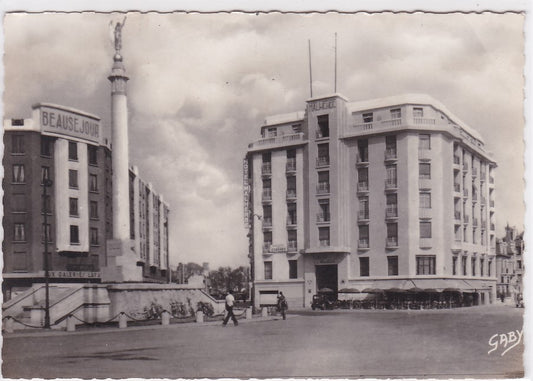 Carte Postale CPSM Calvados 14 - Caen - Place Foch