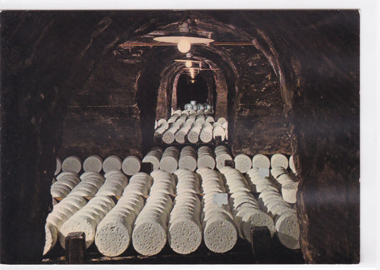 Carte Postale CPM 12 Roquefort - Caves Du Roquefort Société - Affinage