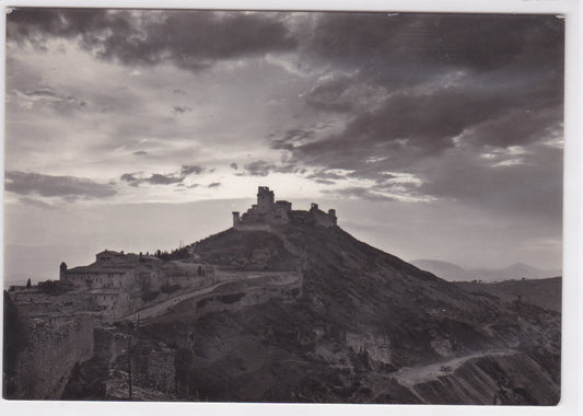 Carte Postale CPSM Italy - Assisi - La Rocca - Controluce