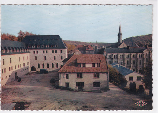 Carte Postale CPSM 89 Abbaye De La Pierre Qui Vire Vue Générale Côté Ouest