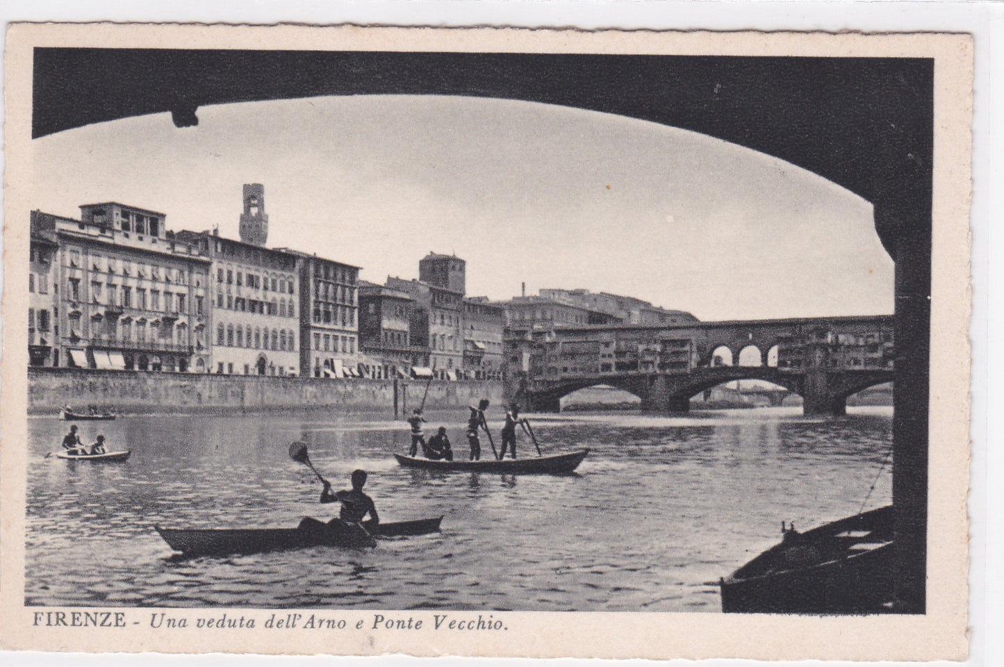 Carte Postale CPA Italy - Firenze - Une Veduta Dell Arno E Ponte Vecchio