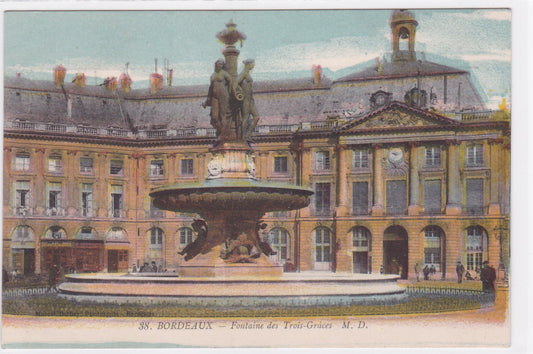 Carte Postale CPA 33 Bordeaux - Fontaine Des Trois-Grâces