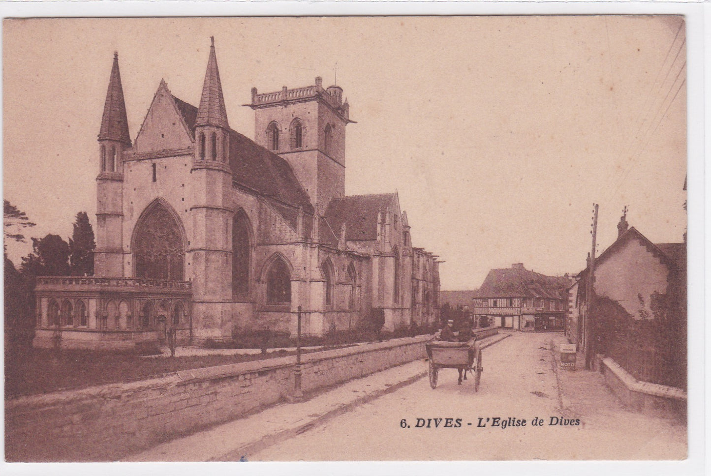 Carte Postale CPA 14 Dives - L'Église De Dives