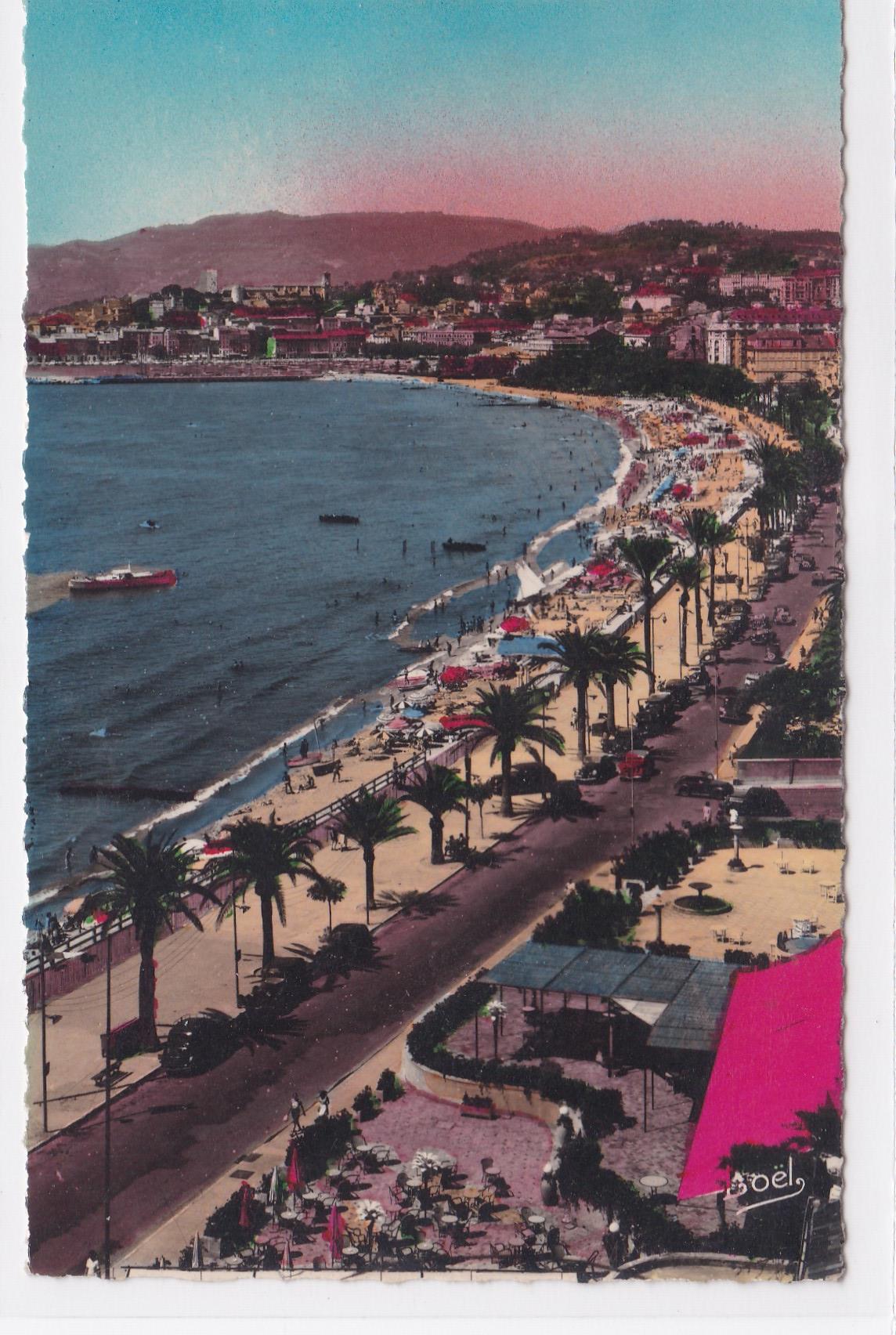 Carte Postale CPSM 06 La Côte D'Azur - Cannes - La Croisette Et Le Suquet