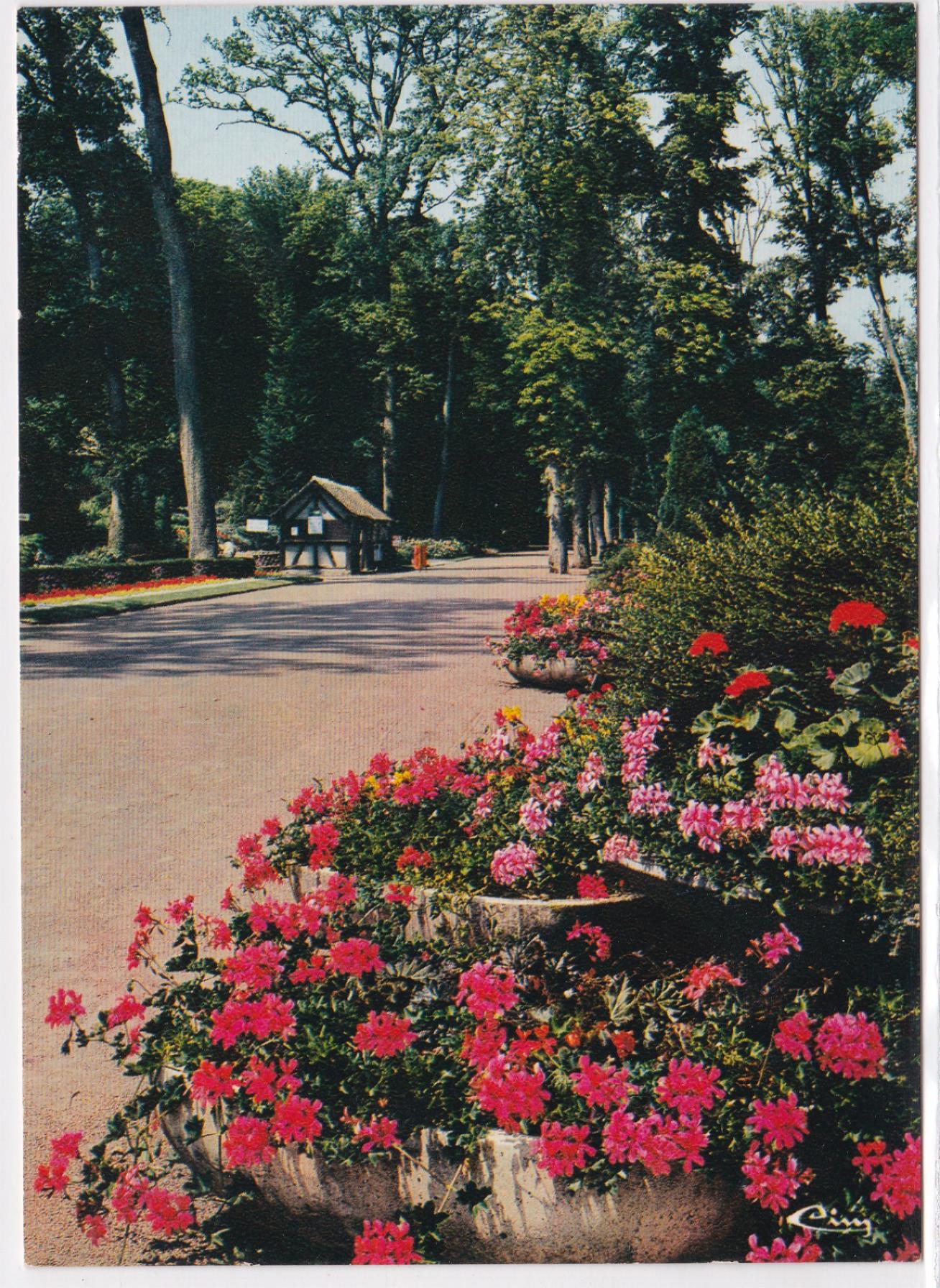 Carte Postale CPM 45 Parc Floral De La Source À Orléans - L'Entrée Du Parc