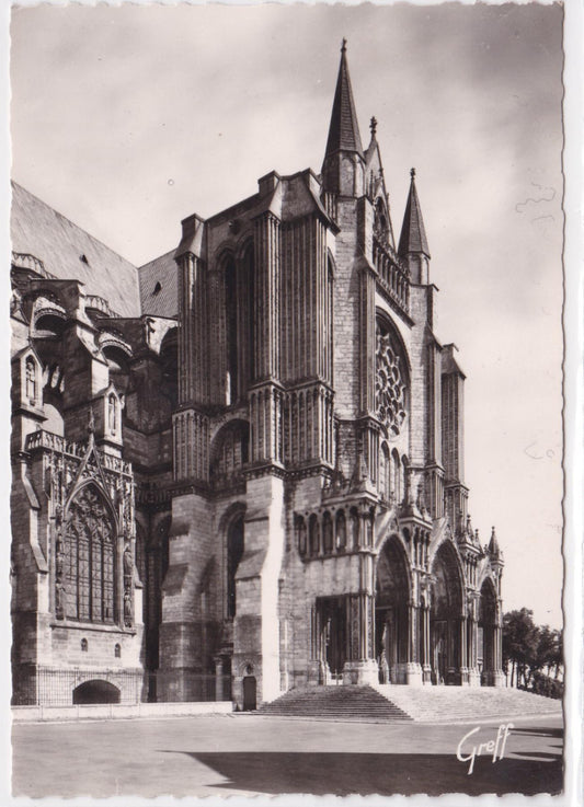 Carte Postale CPSM 28 En Beauce - Chartres - La Cathédrale, Portail Sud