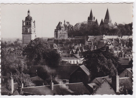 Carte Postale CPSM 37 Loches - Tour St-Antoine Château Royal Et Collégiale